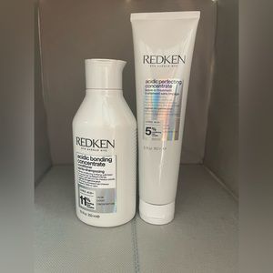 Redken acidic bonding bundle